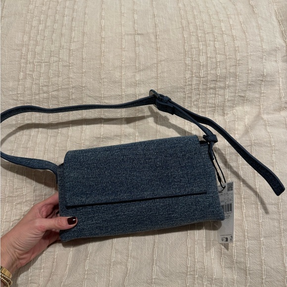 Mango Denim Shoulder Bag! NWT! - Picture 4 of 7